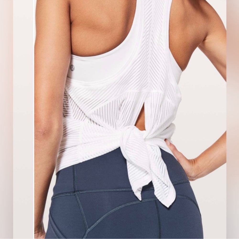 Lululemon Miles Ahead Activewear Tank White EUC